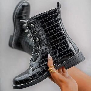 Stone Embossed Studded Lace-Up Boots – Black (EUR 38 | Fits US 7.5–8)